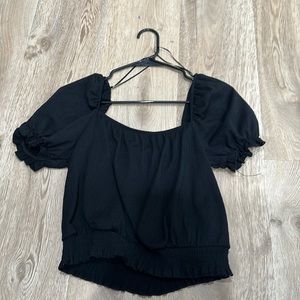 Puff sleeve top